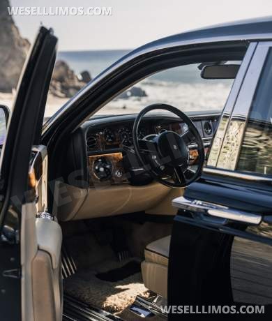 2015 Rolls-Royce Phantom Long Base  Exotic