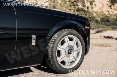 2015 Rolls-Royce Phantom Long Base  Exotic