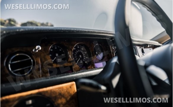 2015 Rolls-Royce Phantom Long Base  Exotic