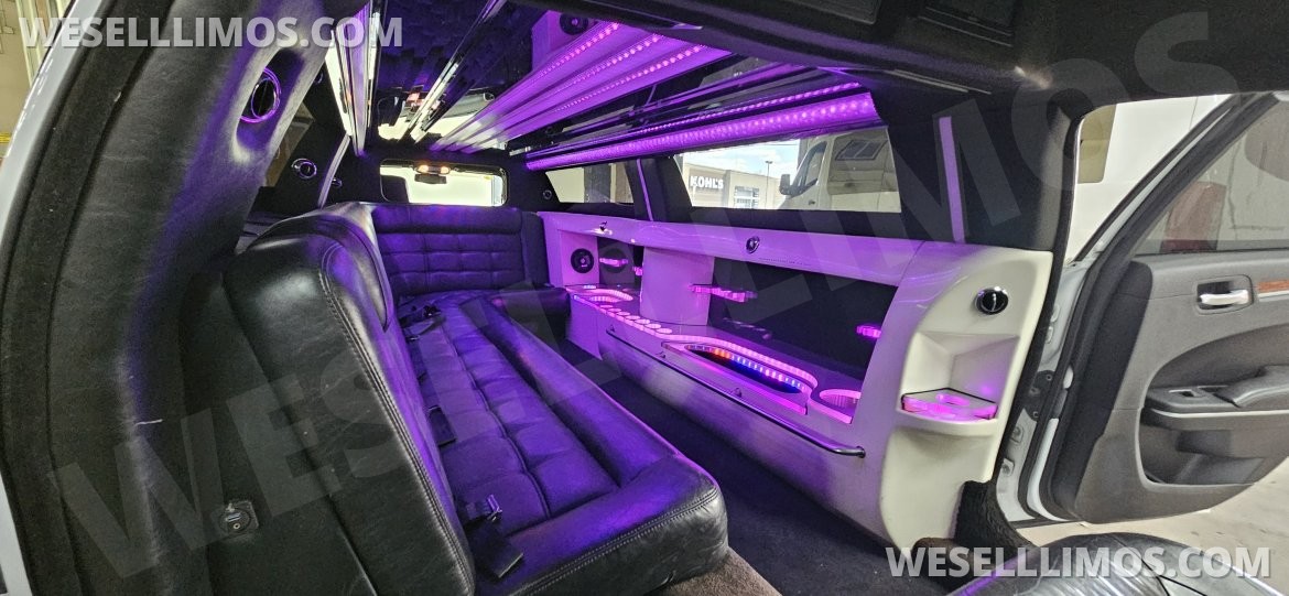 Photo of Limousine for sale: 2013 Chrysler 300 140" by Tiffany
