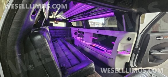 2013 Chrysler 300  Limousine
