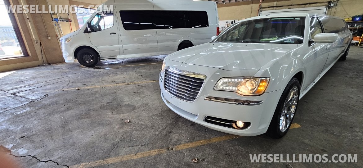 Photo of Limousine for sale: 2013 Chrysler 300 140" by Tiffany
