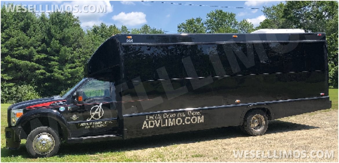 Limo Bus for sale: 2012 Ford F550 by Tiffany