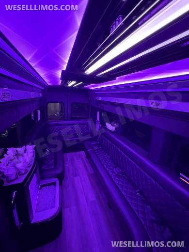 2023 Ford 350HD Transit Limo Van Sprinter - Sprinter for Sale in Vacaville, CA - Photo 2