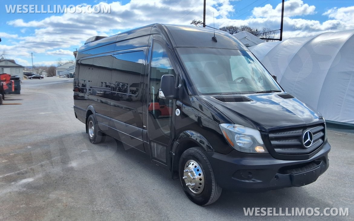 Executive Shuttle for sale: 2016 Mercedes-Benz sprinter 3500