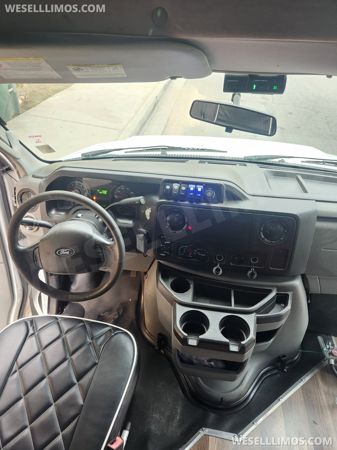 Limo Bus for Sale in Fontana, CA - Photo 20