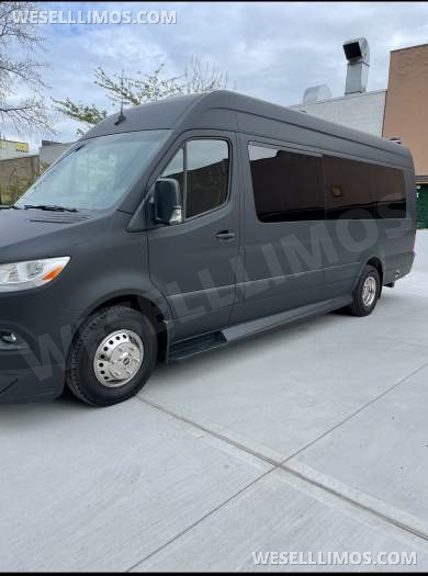 2021 Mercedes-Benz 2021 Mercedes benz sprinter Sprinter for Sale in staten island, NY - Photo 2