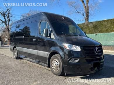 2021 First Class Customs Mercedes-Benz Sprinter Sprinter