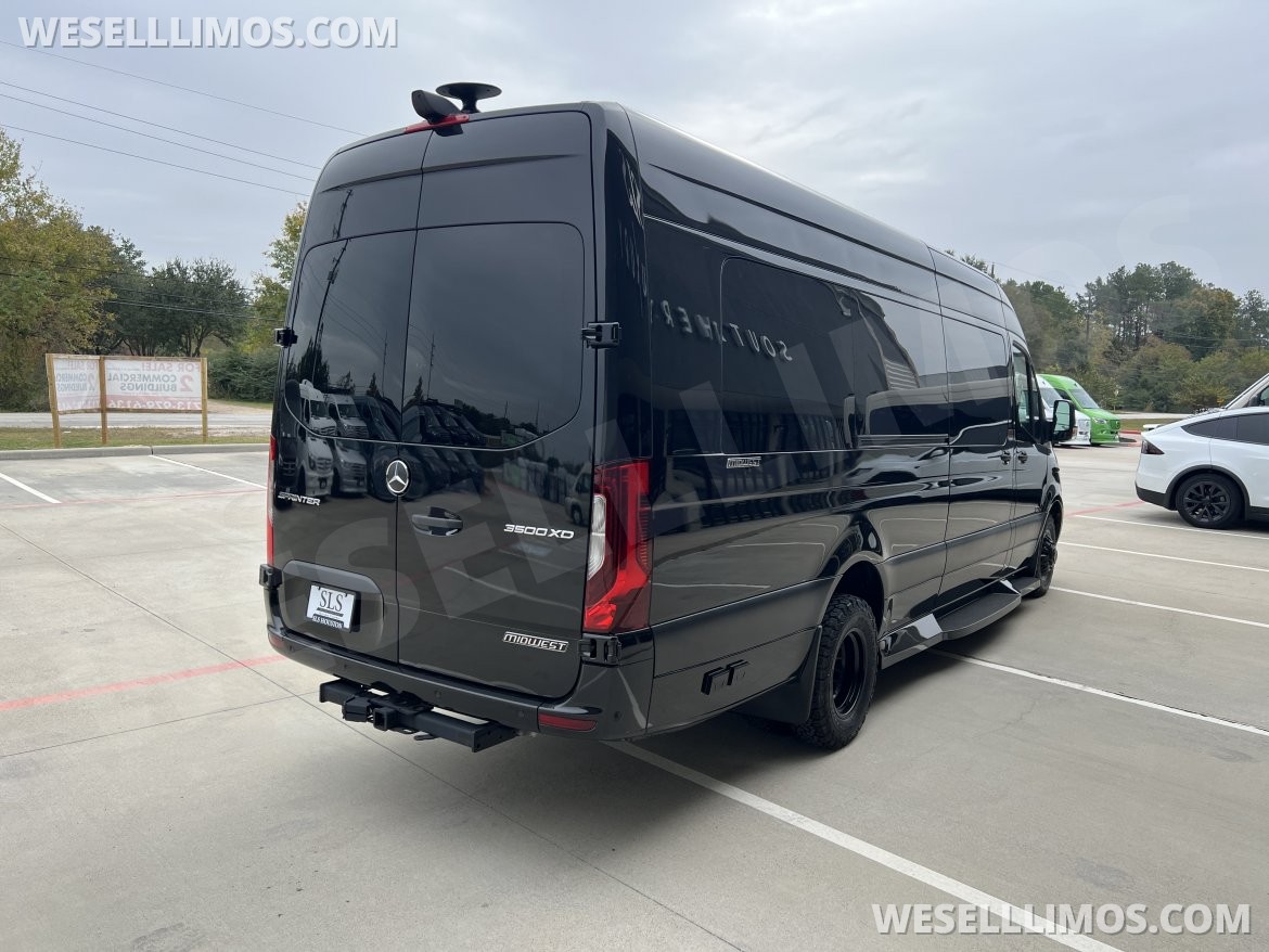 2025 Midwest Automotive Designs Mercedes-Benz Business Class Dual Bench 170 EXT #13930 Sprinter - Photo 3
