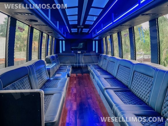 2014 Global Motor Coach Ford Limo Bus