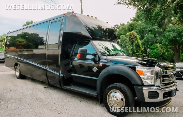 2014 Global Motor Coach Ford Limo Bus