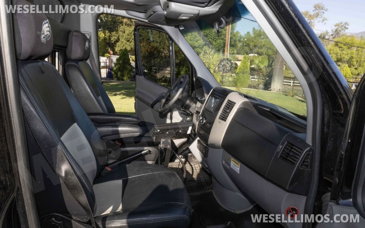 Photo of Sprinter for sale: 2018 Mercedes-Benz 3500 16"