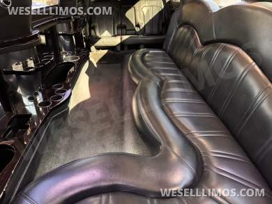 2018 Lincoln MKT 120”Limousine