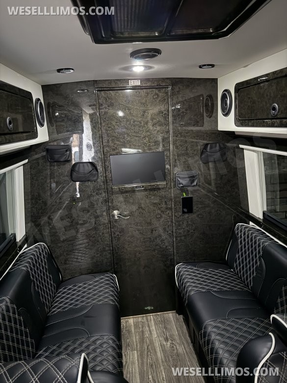 2023 Midwest Mercedes-Benz 3500 4wd 170ext  Sprinter Maybach seating/ solar package