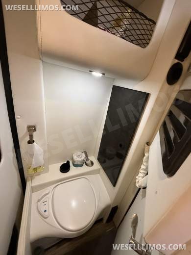 2023 Midwest Mercedes-Benz 3500 4wd 170ext  Sprinter Maybach seating/ solar package