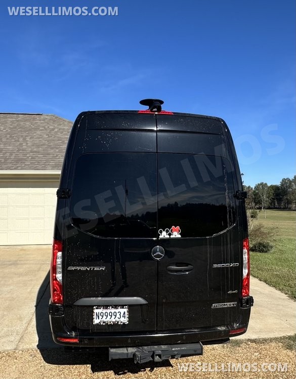 2023 Midwest Mercedes-Benz 3500 4wd 170ext  Sprinter Maybach seating/ solar package