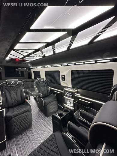 2025 CEO Mercedes-Benz Sprinter