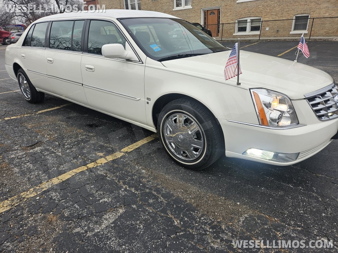 Limousine for sale: 2006 Cadillac DTS 67&quot; by Superior