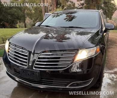 2018 Lincoln MKT - Limousine for Sale in Glendale, CA - Photo 26