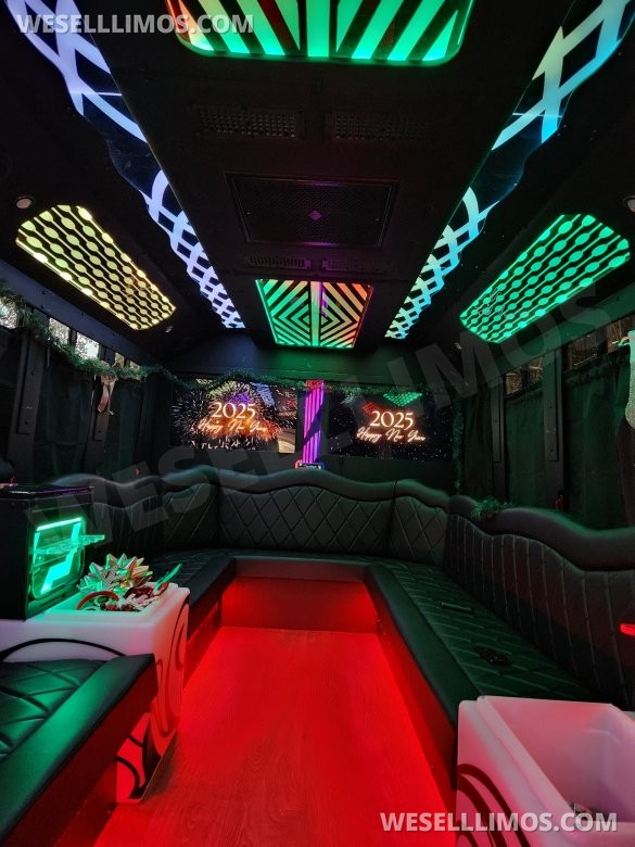 ***Financing Available***2013  International Limousine Bus new build