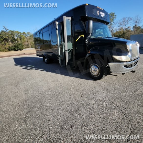 ***Financing Available***2013  International Limousine Bus new build
