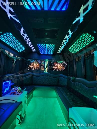 ***Financing Available***2013  International Limousine Bus new build