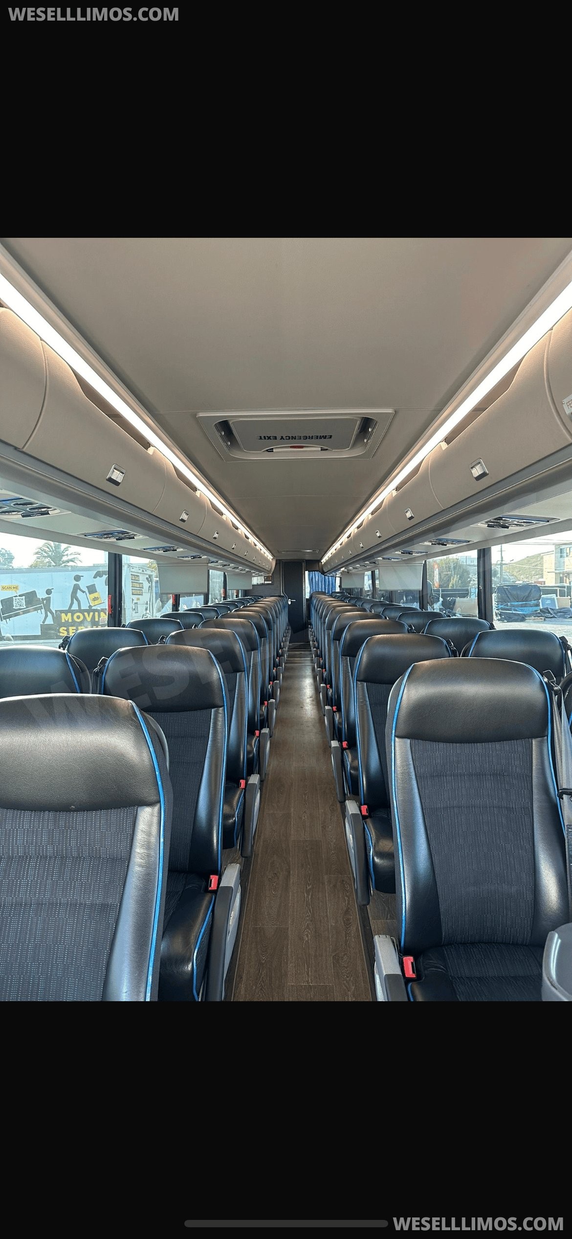 2020 Van Hool CX45 Motorcoach - Photo 2