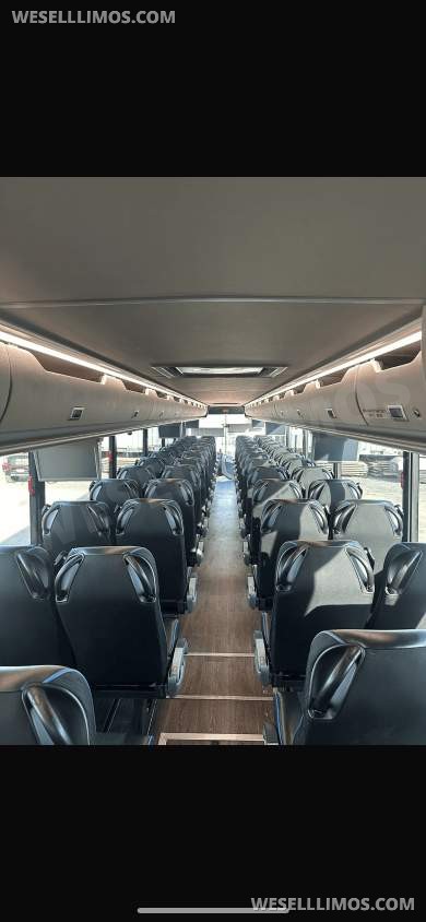 2020 Van Hool CX45 Motorcoach for Sale in Anaheim, California, US - Photo 3
