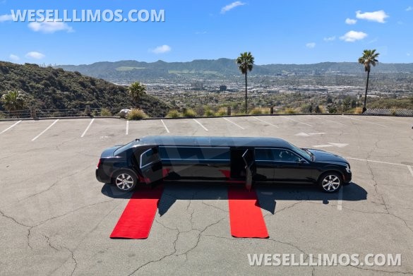 2020 Chrysler limousine