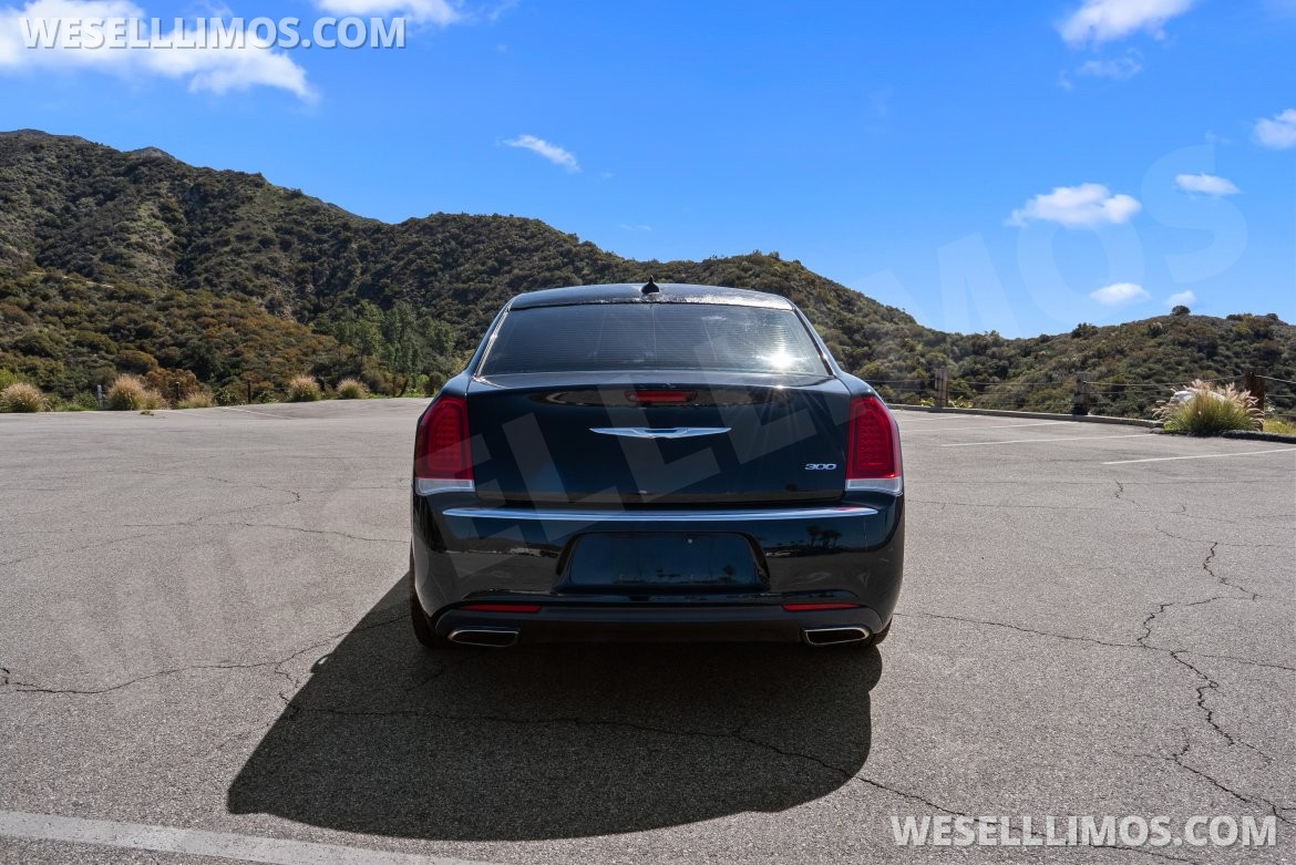 Photo of Limousine for sale: 2020 Chrysler 300