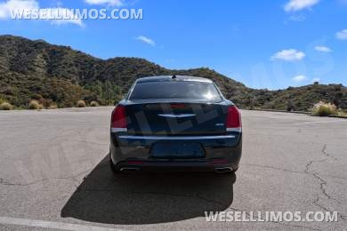 2020 Chrysler limousine