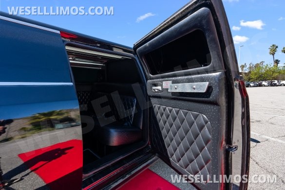 2020 Chrysler limousine