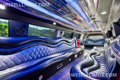 2016Chevrolet Suburban  Limousine
