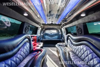 2016Chevrolet Suburban  Limousine