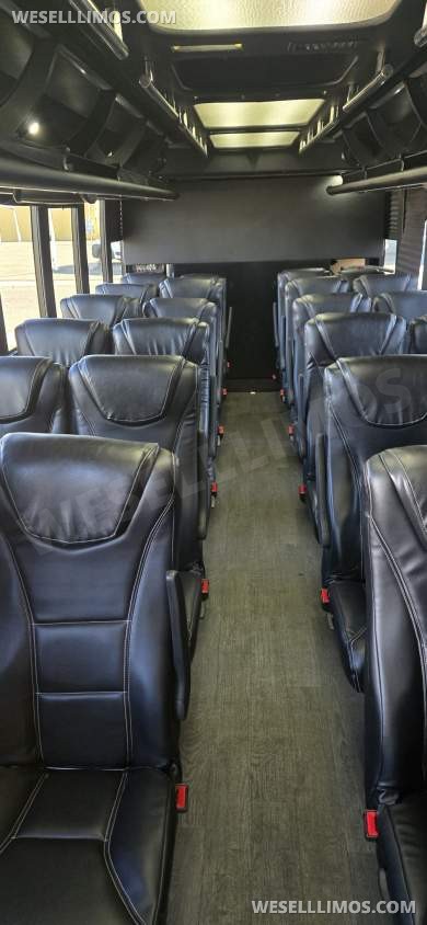 2018 Tiffany Coachbuilders Ford F550 Shuttle Bus