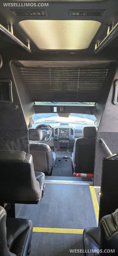 2018 Tiffany Coachbuilders Ford F550 Shuttle Bus