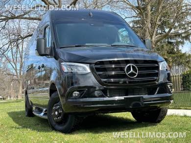 2024 15 Passenger Massive Trunk Road Liner 747 Auto Elite Mercedes-Benz Sprinter
