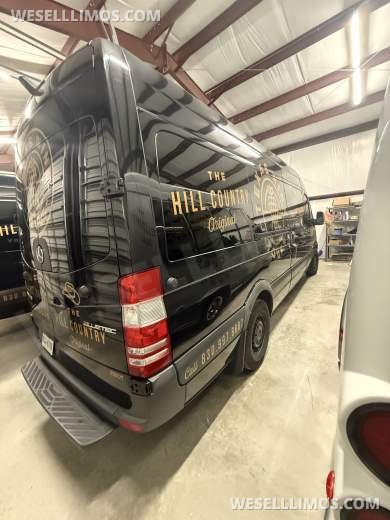 2016 Mercedes-Benz Sprinter 2500 Sprinter for Sale in Fredericksburg, Texas, US - Photo 4