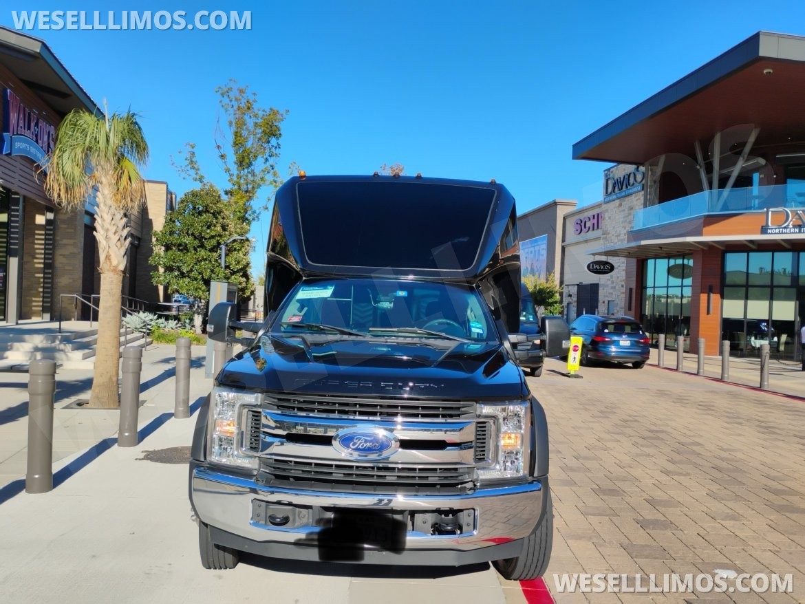 Shuttle Bus for sale: 2017 Ford F550 by grech motors