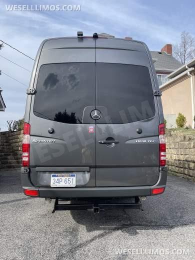 2011 Automotive Designs and Fabrication Mercedes-Benz Sprinter 2500 170” EXT 290” Sprinter