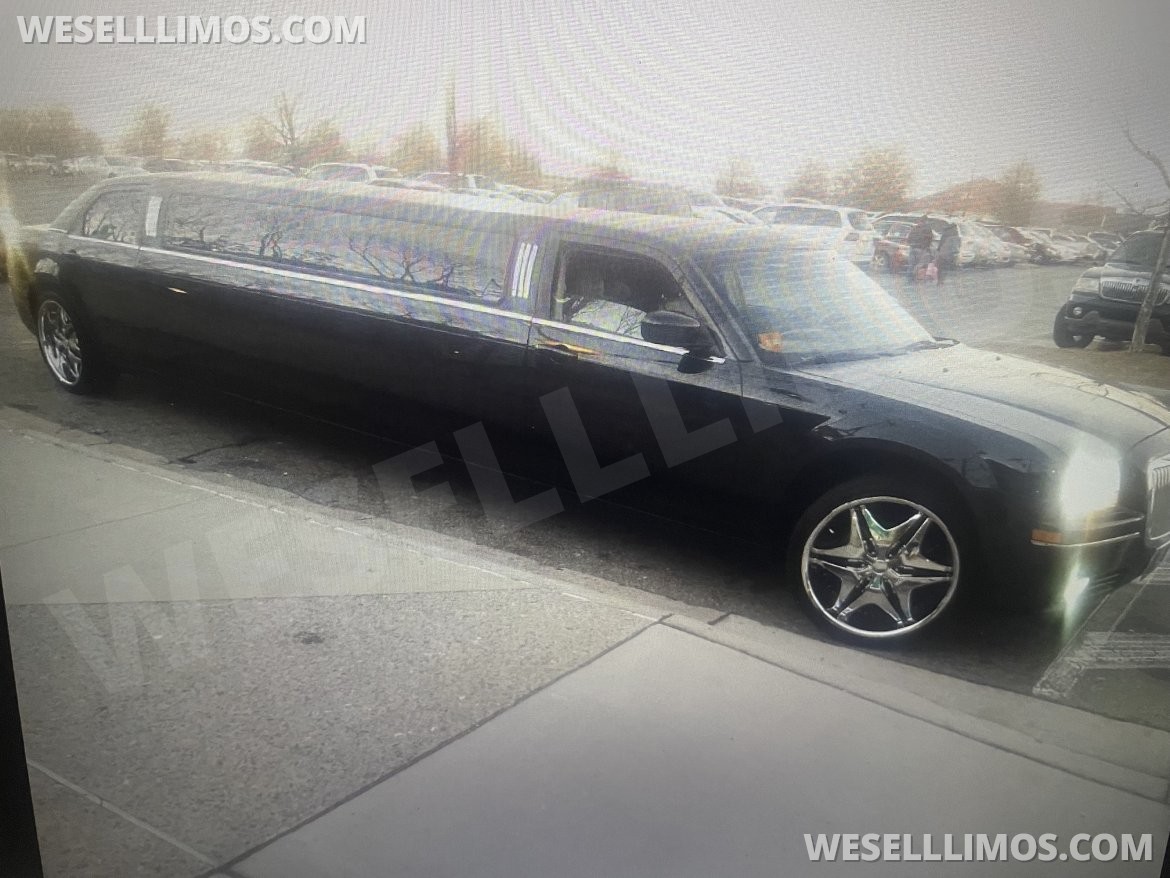 Photo of Limousine for sale: 2006 Chrysler 300 120&quot;