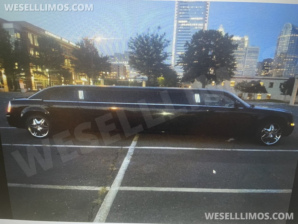 Photo of Limousine for sale: 2006 Chrysler 300 120&quot;