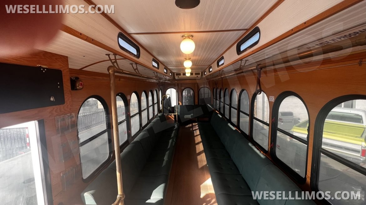 Photo of Trolley for sale: 2014 Ford F53 by Hometown Villager Trolley