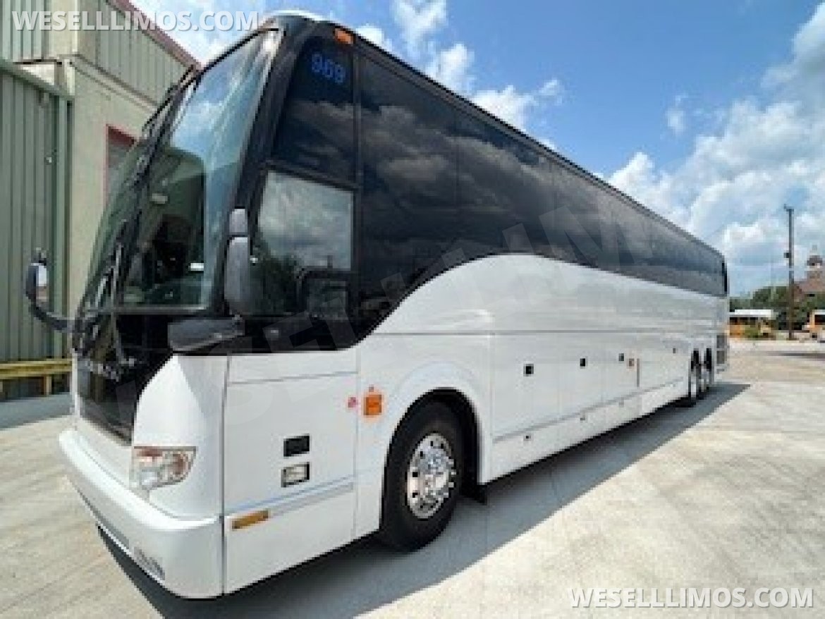 Motorcoach for sale: 2012 Prevost H3-45 by Prevost