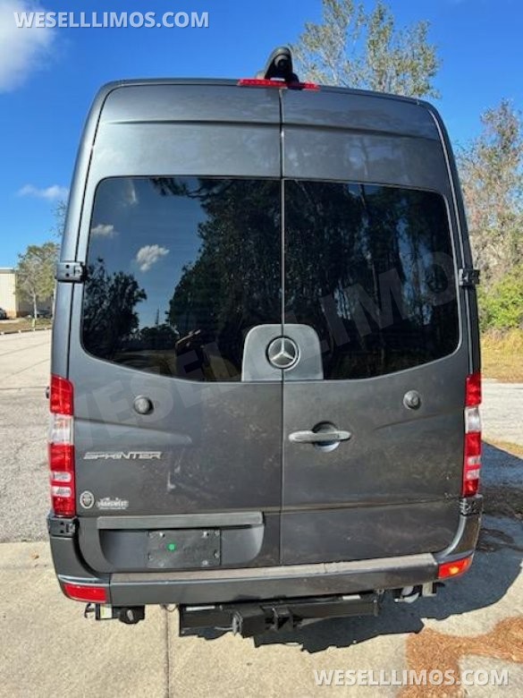 2017 Mercedes-Benz Sprinter 3500 Business Class Sprinter for Sale in Bradenton, FL - Photo 2