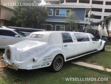 Towncar Excalibur Limousine