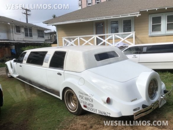 Towncar Excalibur Limousine
