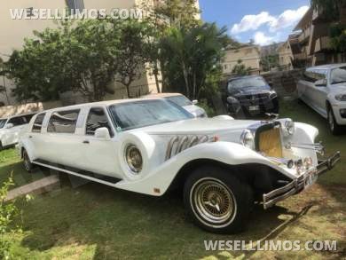 Towncar Excalibur Limousine