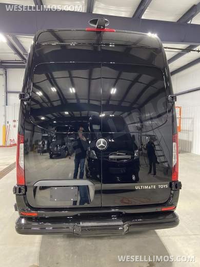 2026 Ultimate Limo Sprinter 3500 Limousine by Ultimate Toys