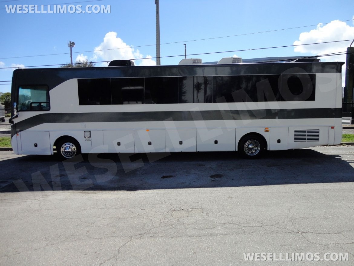 Photo of Limo Bus for sale: 2012 Freightliner XCR 41 Super Cruiser 41&quot; by CT Coachworks